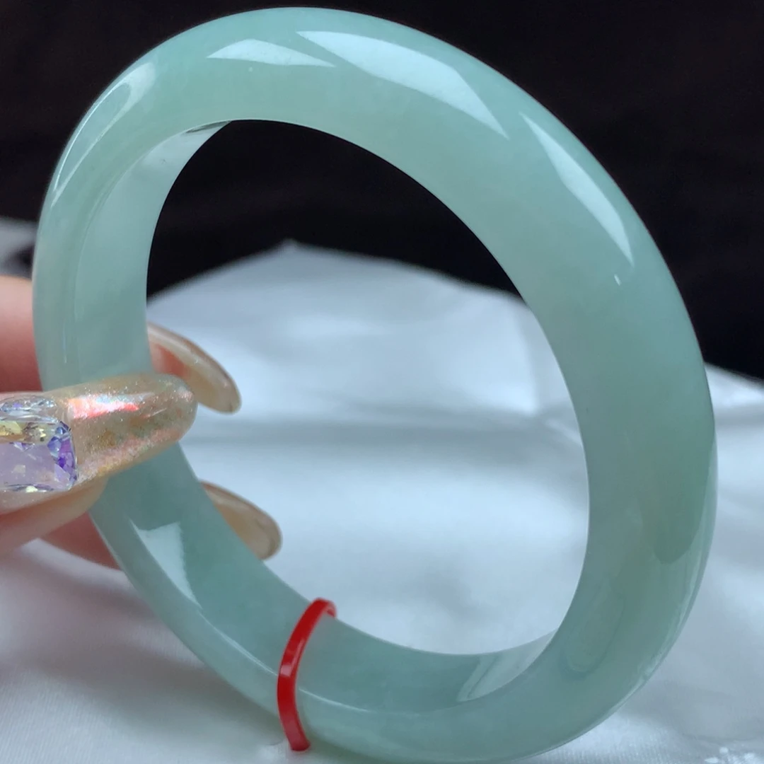 翡翠手镯未镶嵌95413，