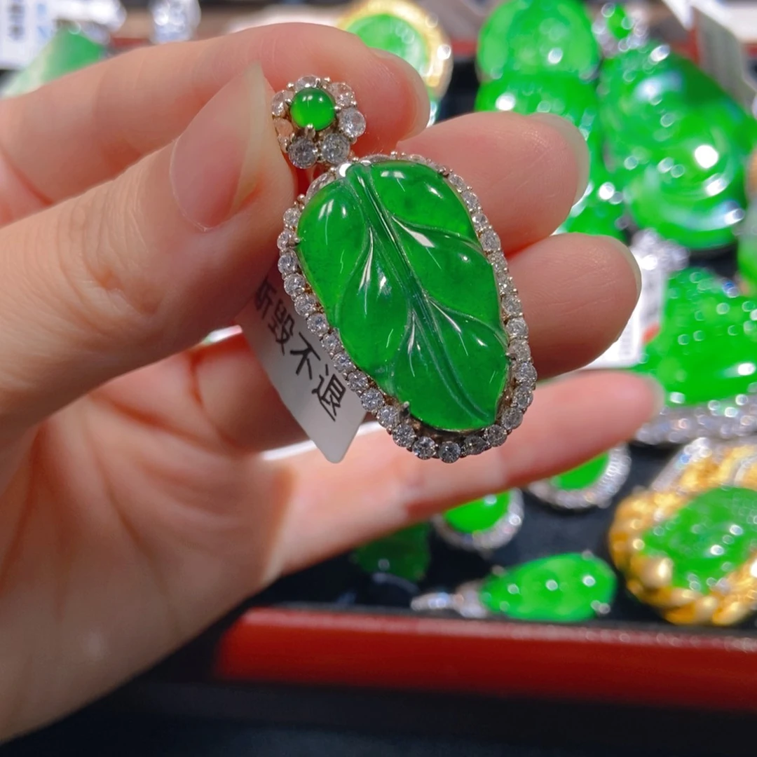 翡翠银S925镶嵌吊坠(不含链)