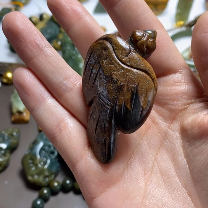 岫岩河磨玉（透闪石质玉）未镶嵌珠宝奇石云*沐挂坠