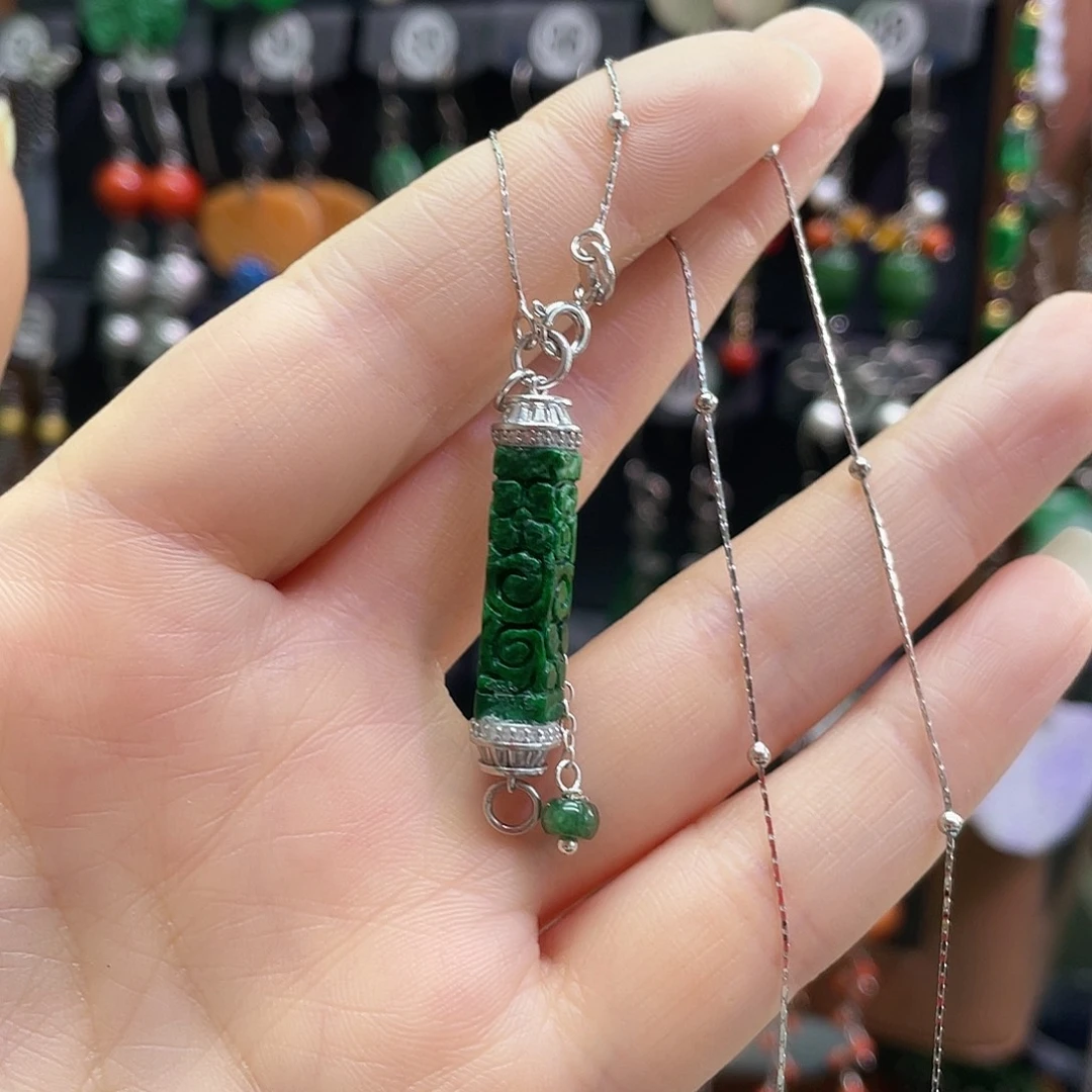 简****翡翠银S925镶嵌耳饰177ujhhj