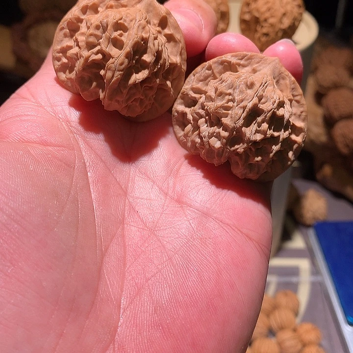 桃核吊坠全品42紫金冠