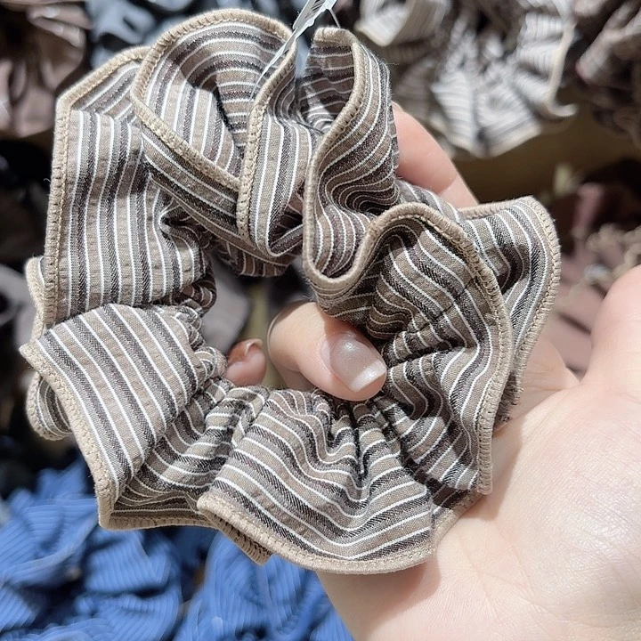 非金属咖色条纹发圈