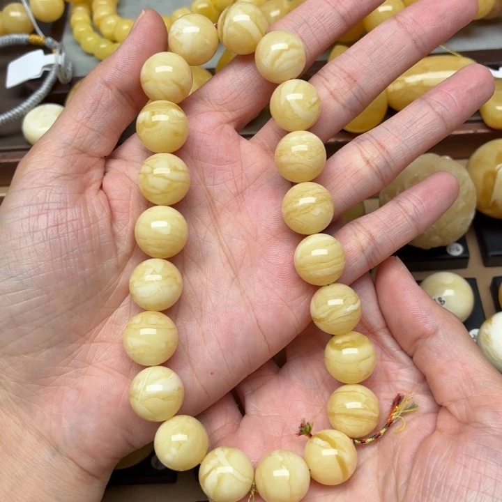 益***堂蜜蜡未镶嵌裸石14+同料手持