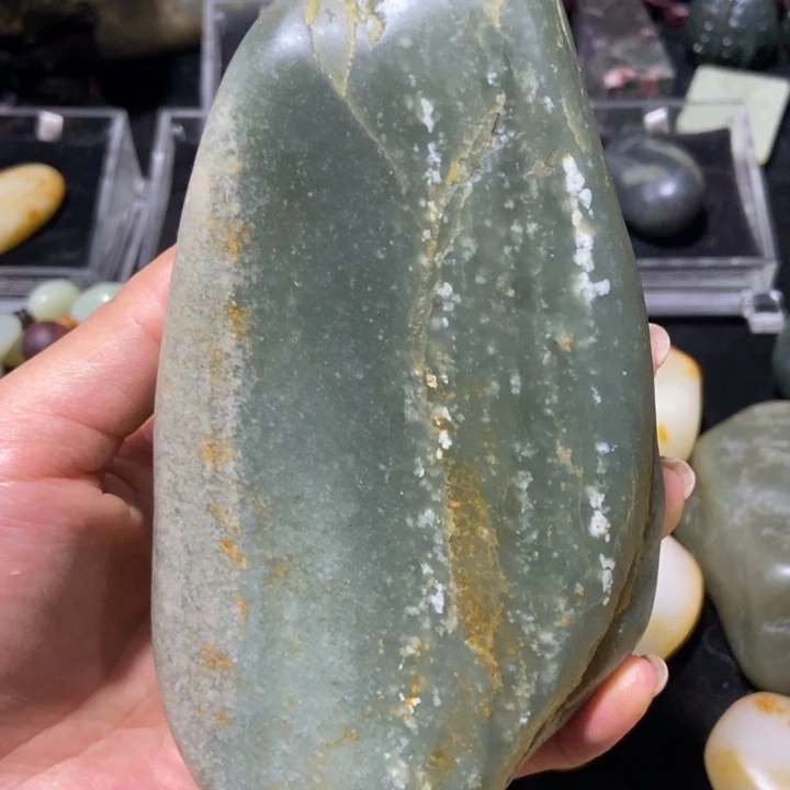 和田玉（糖玉）未镶嵌挂件