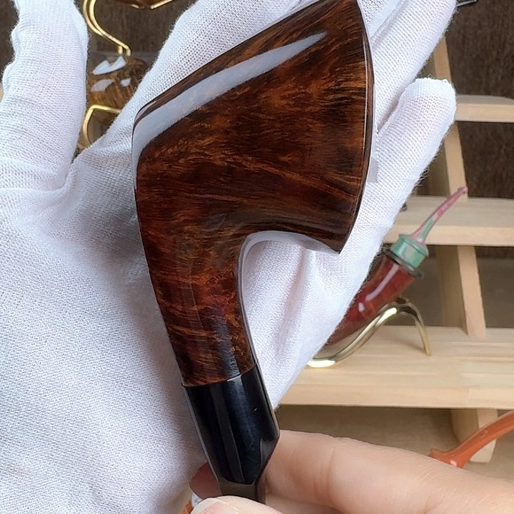 自由飞碟（冯冯烟斗）
