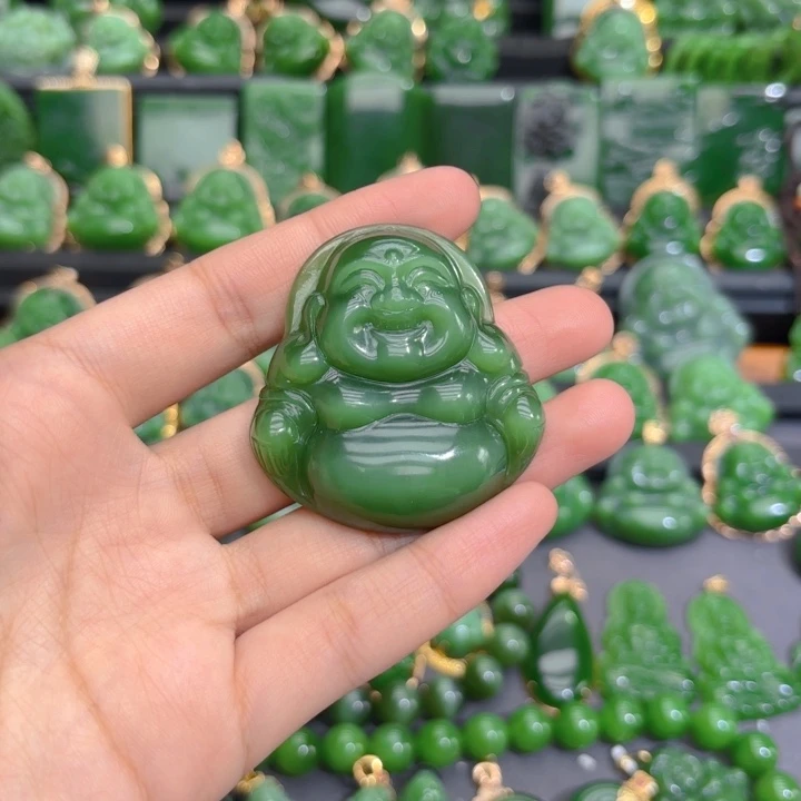 颈饰未镶嵌和田玉（碧玉）特价48m冰猫佛公，介意勿拍！