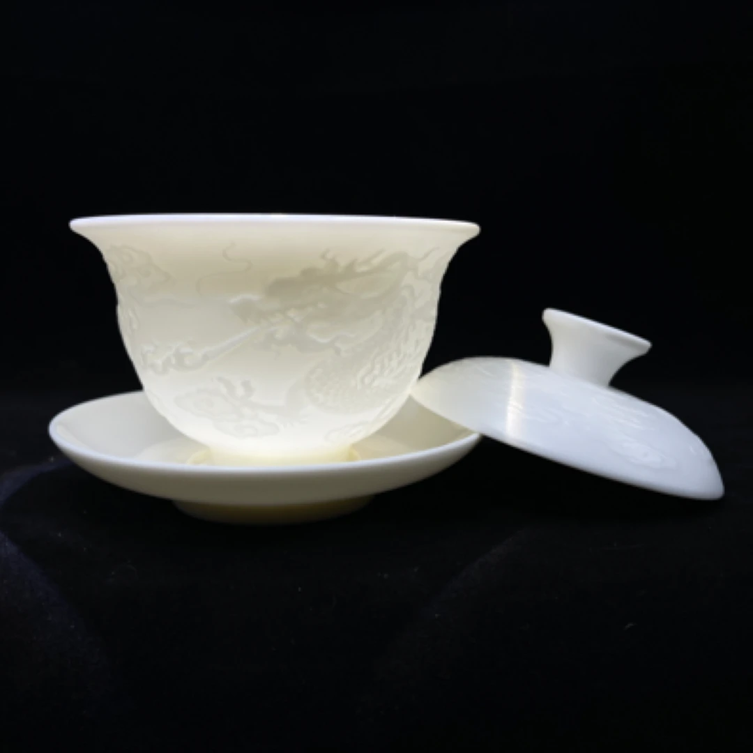 高档羊脂玉素烧浮雕龙三才盖碗0235