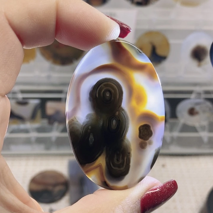 玛瑙/玉髓未镶嵌颈饰