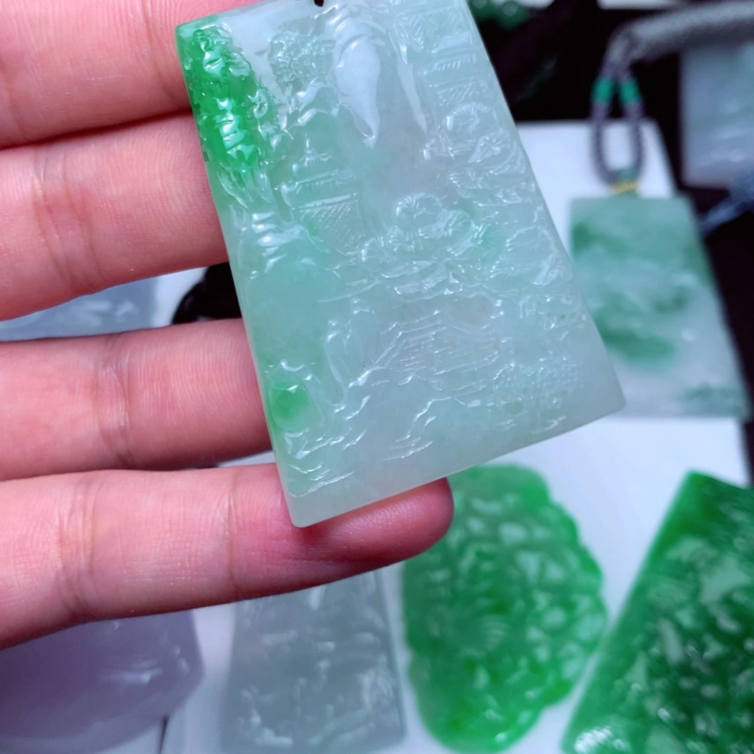颈饰未镶嵌翡翠天然A货翡翠