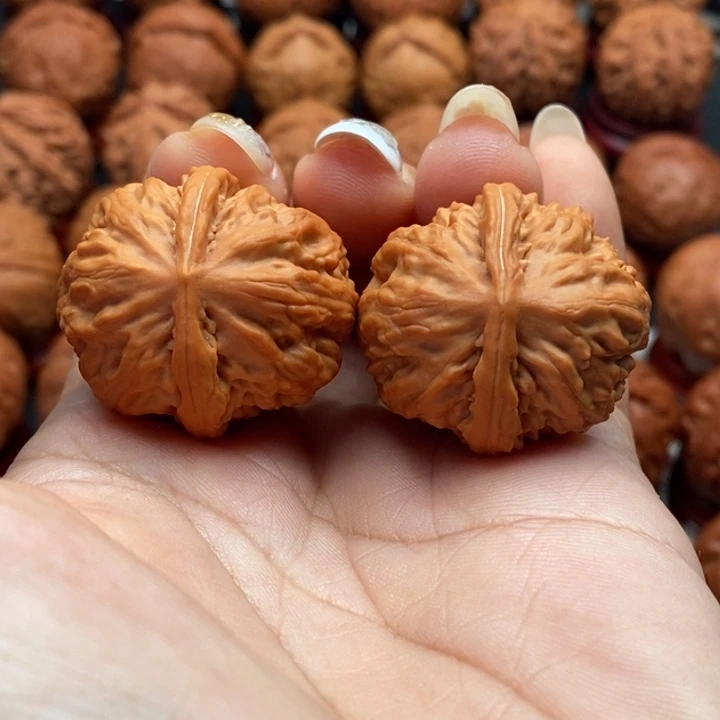 核桃精品文玩核桃手捻金刚石