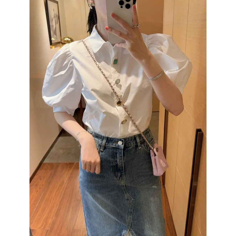 【张静芝】彩色宝石扣泡泡袖翻领白衬衫