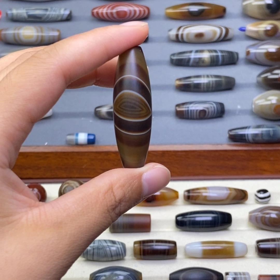 功***课玛瑙/玉髓颈饰未镶嵌