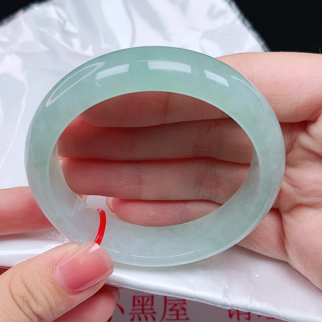 英***师未镶嵌手镯翡翠53.6圈700827
