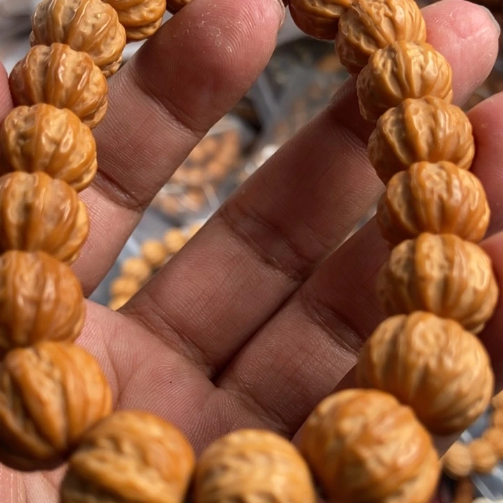 猴头核桃吊坠今天