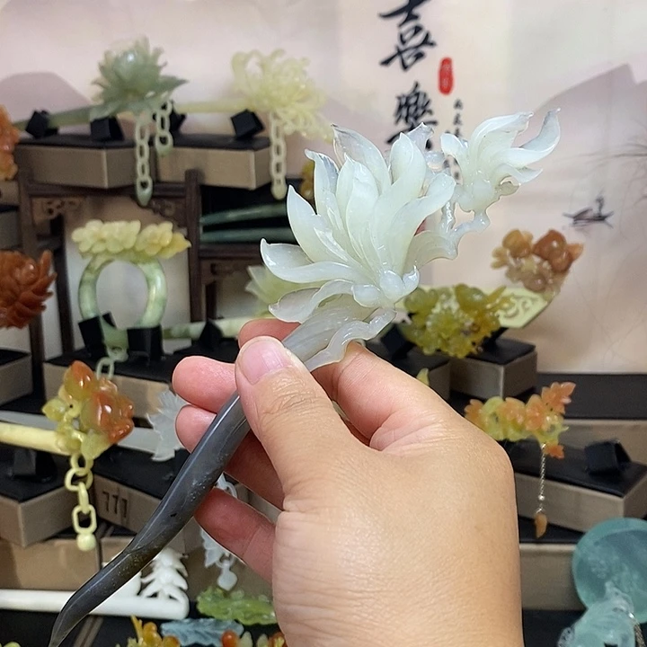 小***猫蛇纹石玉合金发饰
