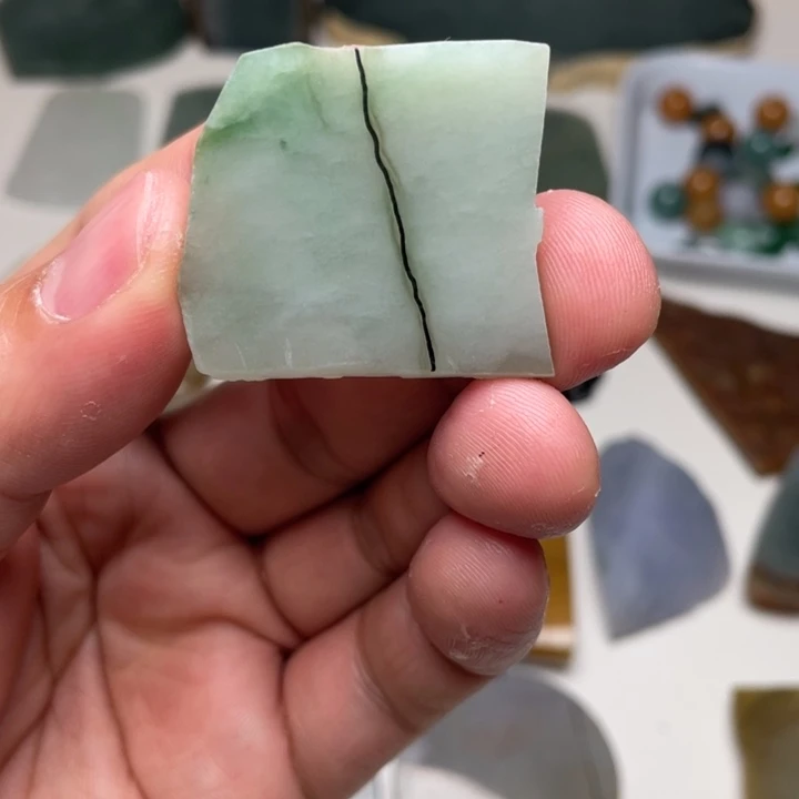 翡翠裸石缅甸翡翠A货