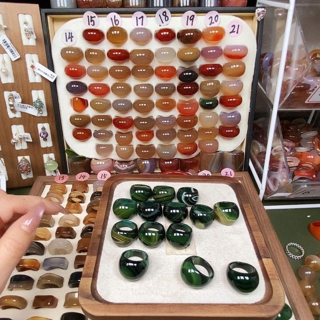 就***了玛瑙/玉髓未镶嵌戒指