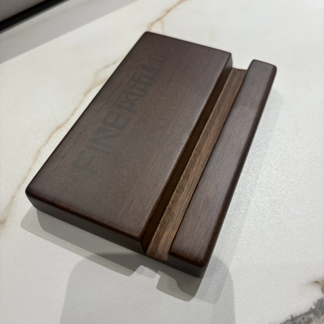 杨真真专属胡桃木手机支架实木手机支架