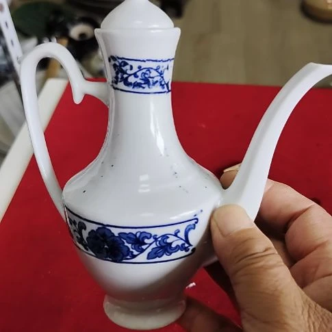 瓷片瓷器，各种摆件，沙锅，五厂，七厂！