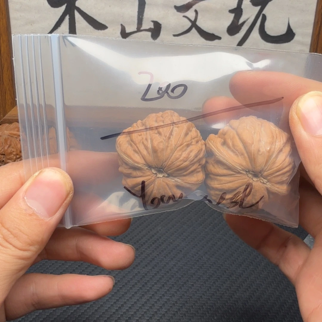 y***t吊坠文玩核桃40铁锤