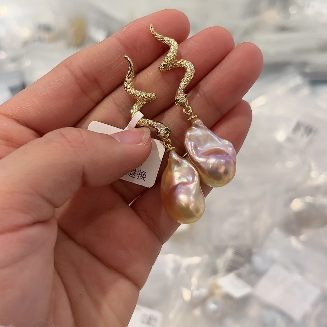 淡水珍珠耳饰合金