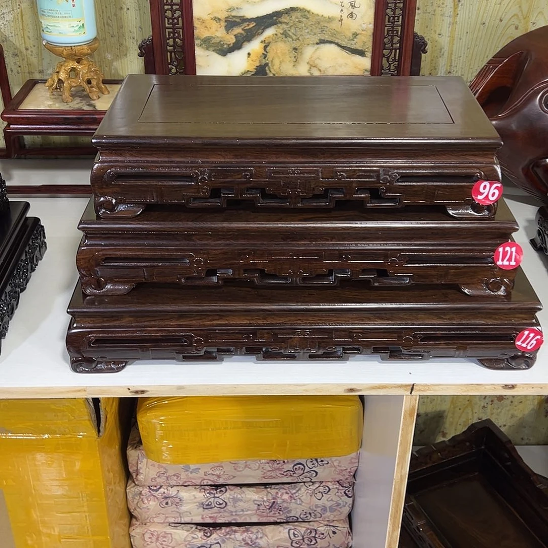 红木底座精雕工艺品