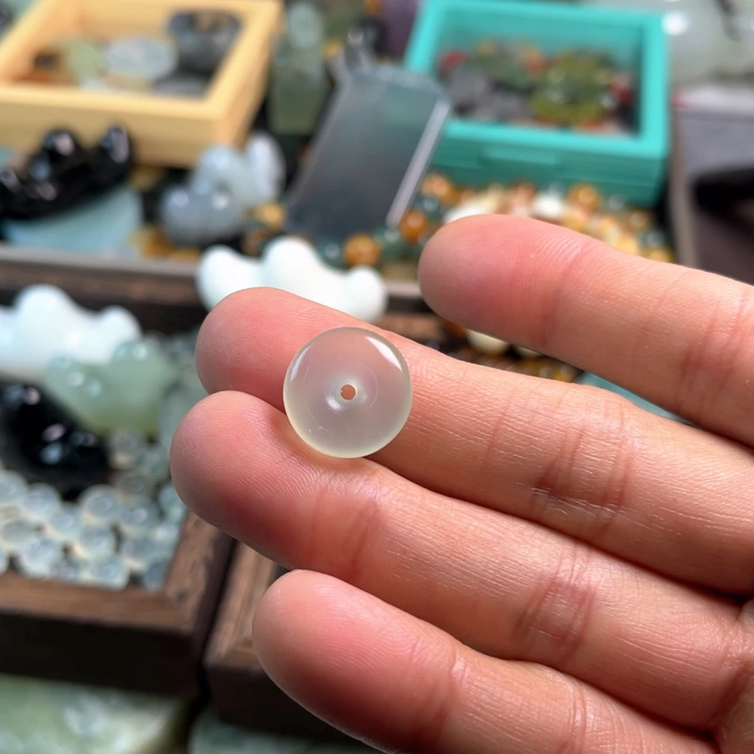 蛇纹石玉未镶嵌原石