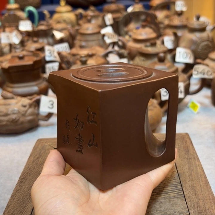 紫砂壶等艺术精品