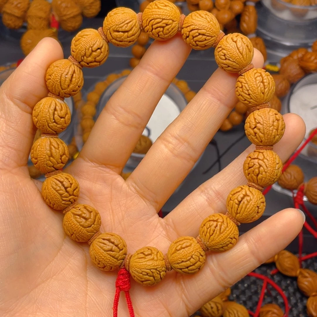 啊***辉桃核吊坠88888888