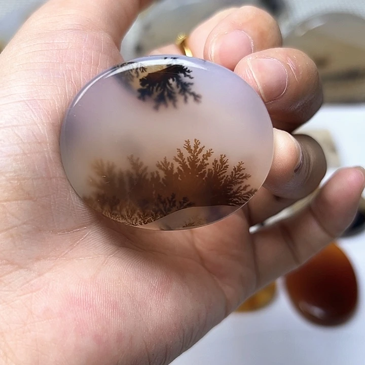 未镶嵌玛瑙/玉髓珠宝奇石