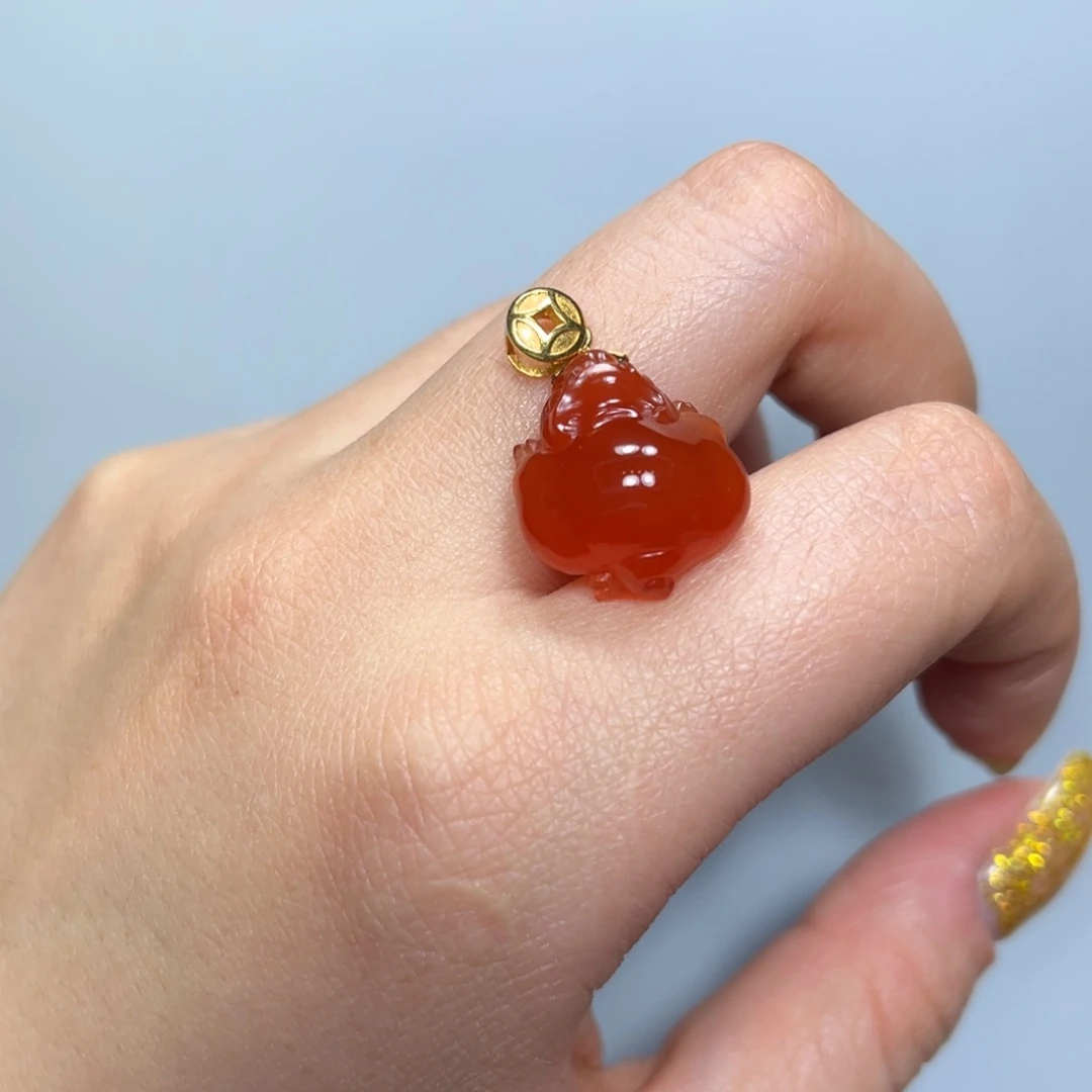南红玛瑙冰红金蟾18K金镶嵌