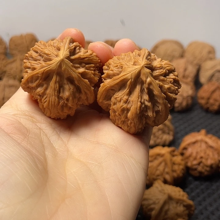 文玩核桃把件40文山