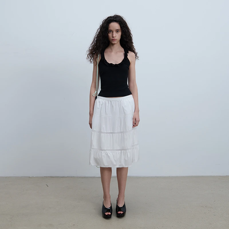 rarely alike蕾丝拼接半裙 白色/黑色