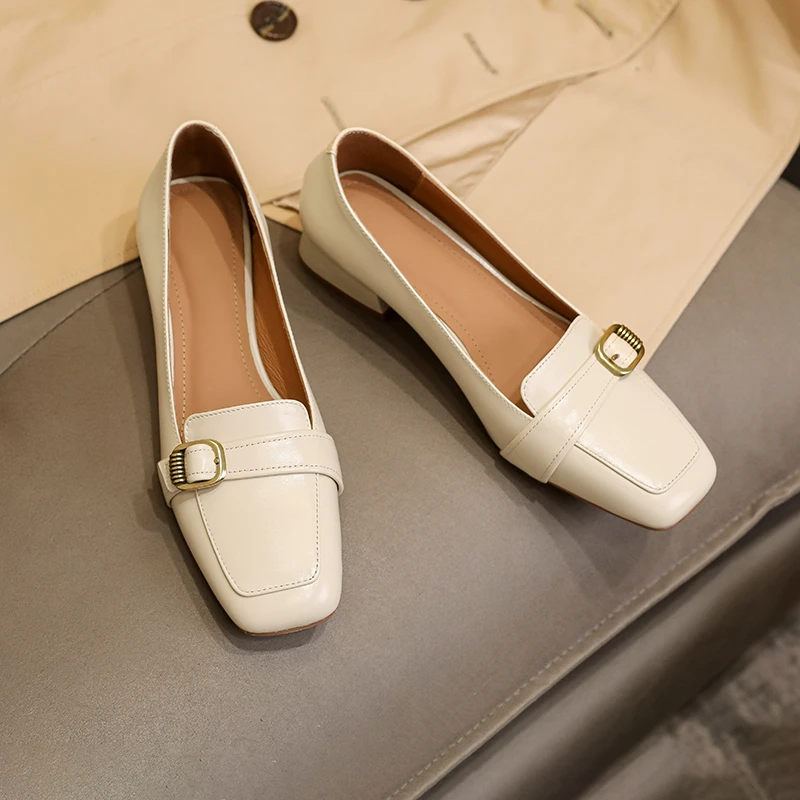 真皮英伦复古方头浅口单鞋女2025新款春秋低跟粗乐福鞋软底小皮鞋