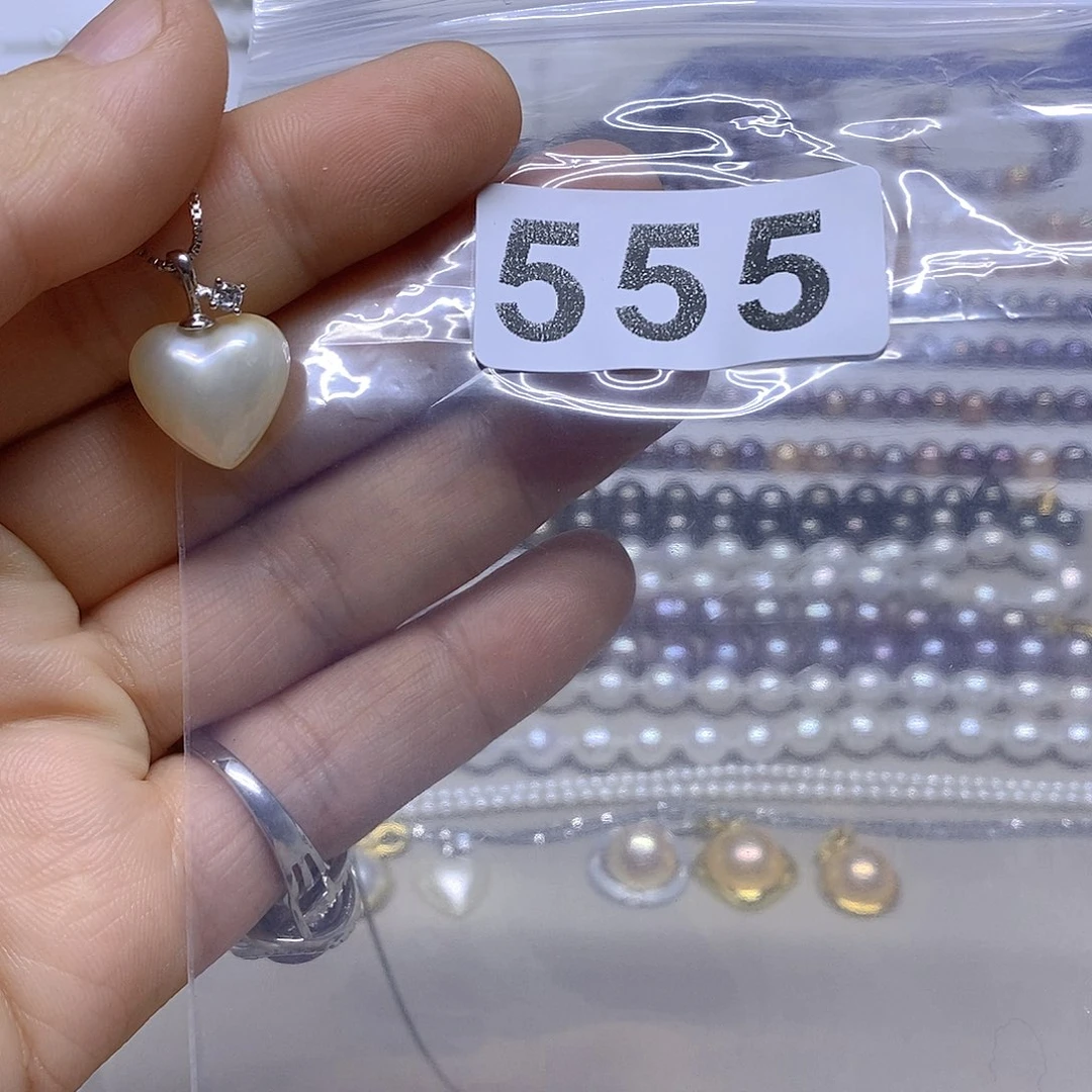 颈饰未镶嵌淡水珍珠