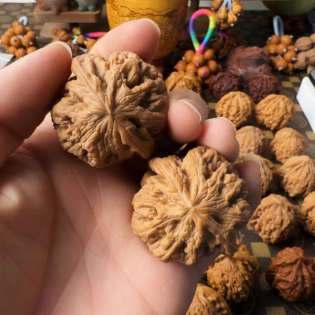 文玩核桃把件大粗筋