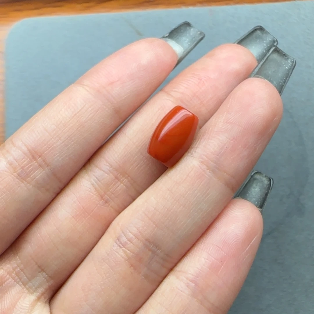 未镶嵌配饰南红玛瑙