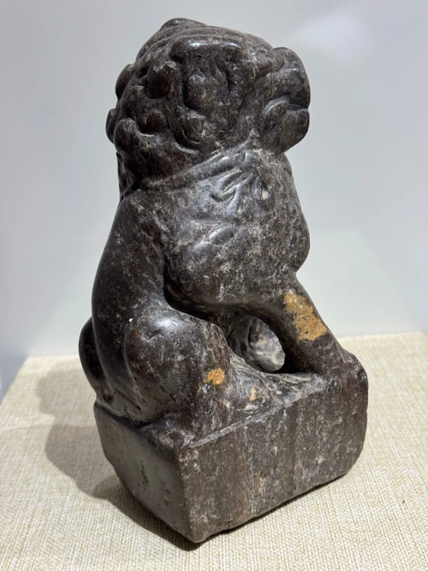 青石案头狗狮子，皮壳漂亮包浆自然