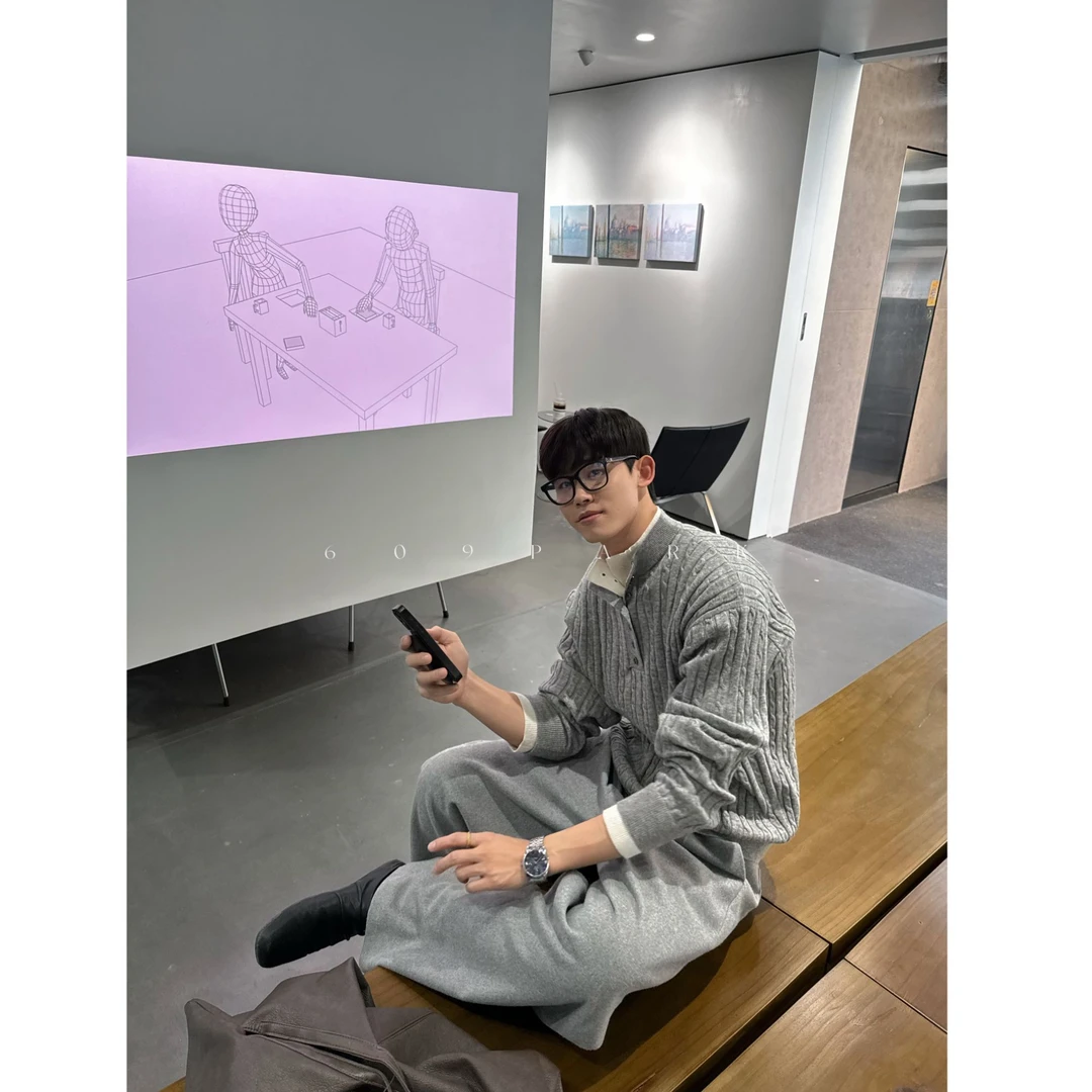 609PARK50羊毛老钱风设计拼接立领针织麻花毛衣