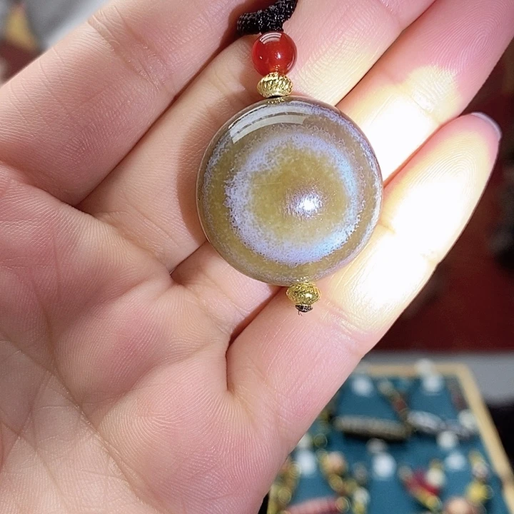 玛瑙/玉髓颈饰合金