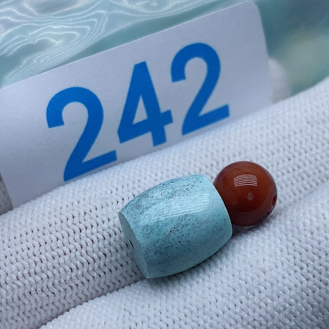未镶嵌南红玛瑙珠宝奇石