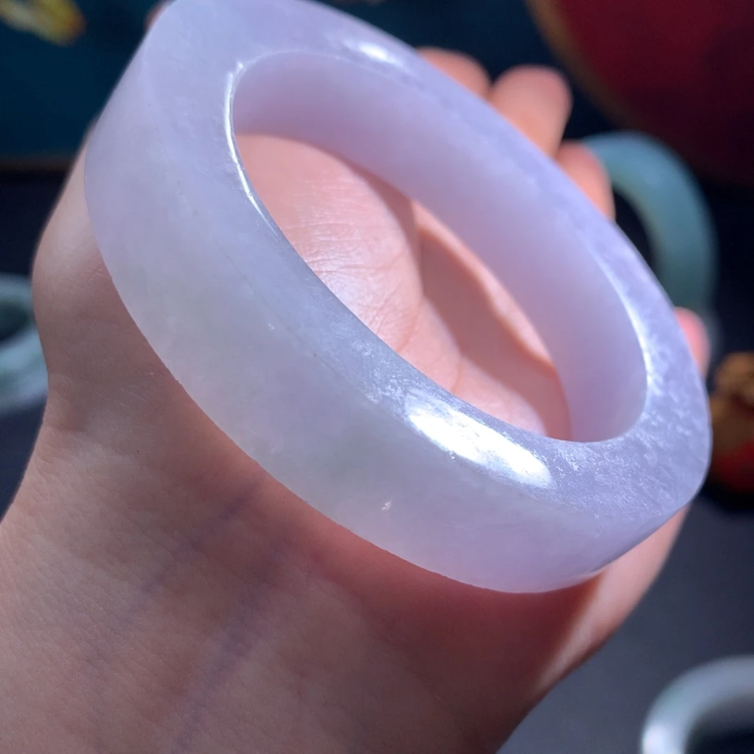 未镶嵌特价贵妃定制翡翠