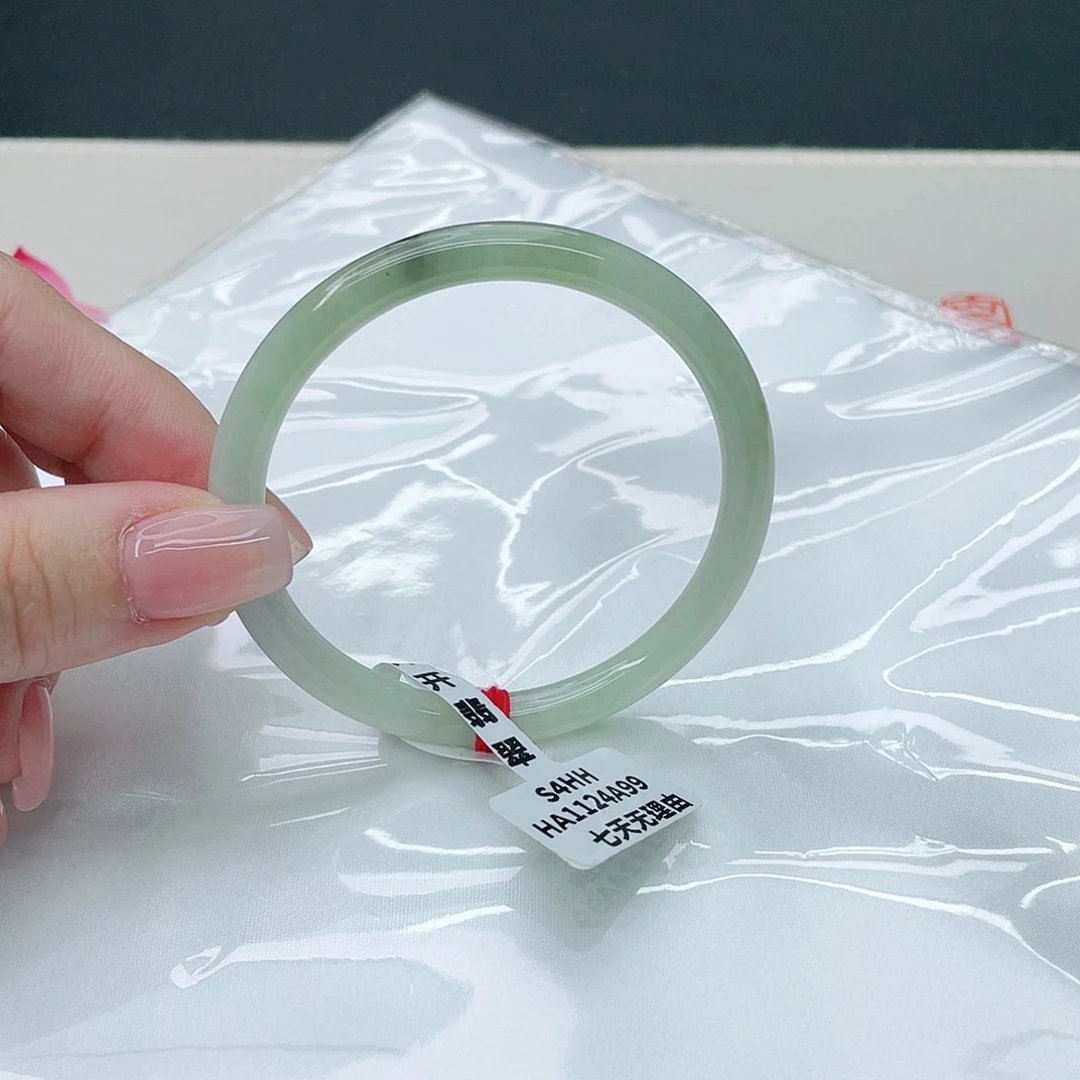 翡翠手镯未镶嵌圆54.3