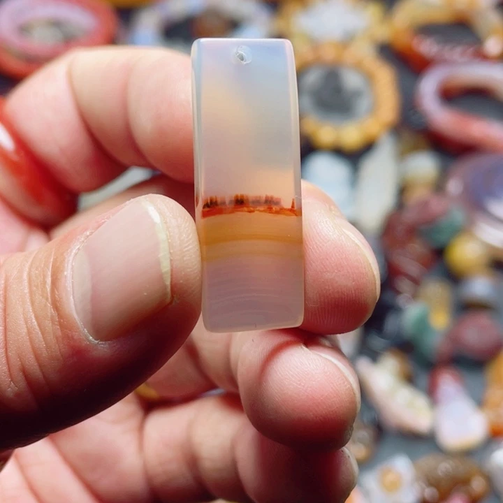 玛瑙/玉髓未镶嵌颈饰