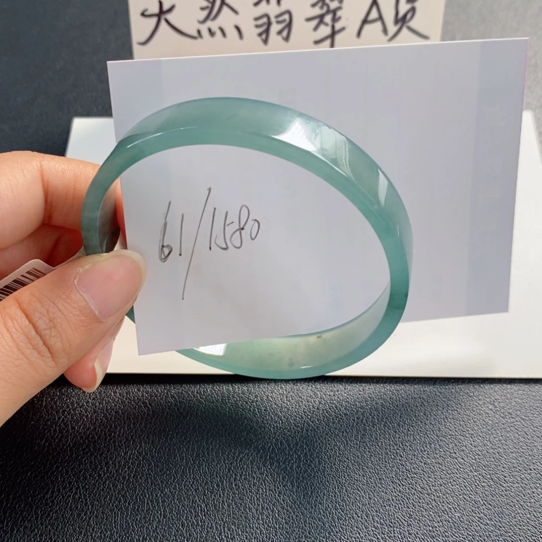 未镶嵌手镯翡翠天然翡翠