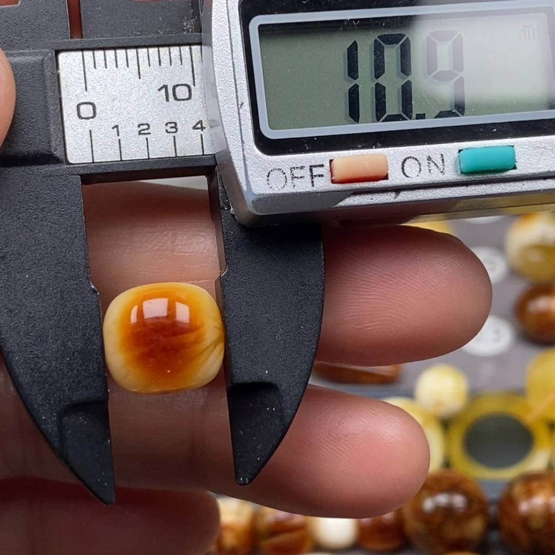 琥珀未镶嵌耳饰老型