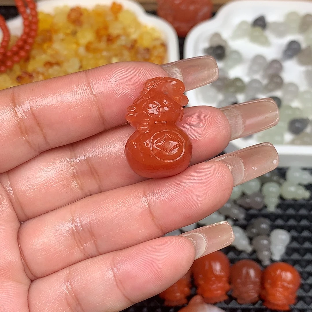 吊坠(不含链)未镶嵌南红玛瑙