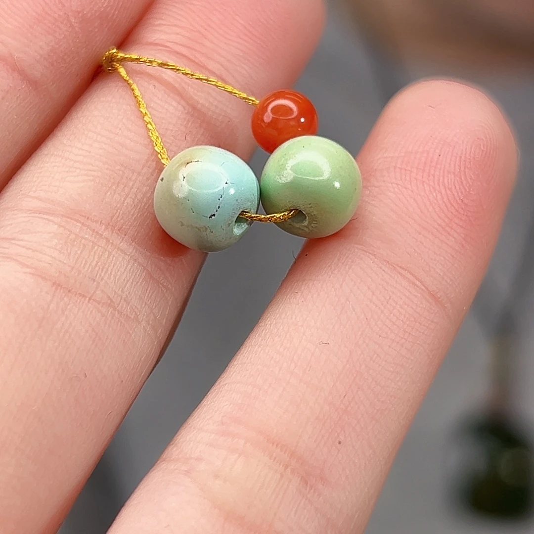 南红玛瑙未镶嵌珠宝奇石