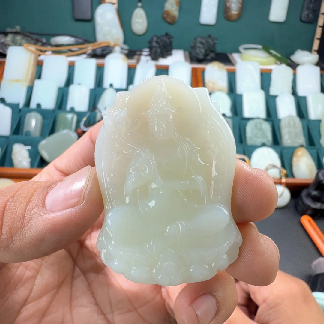 和田玉挂件未镶嵌