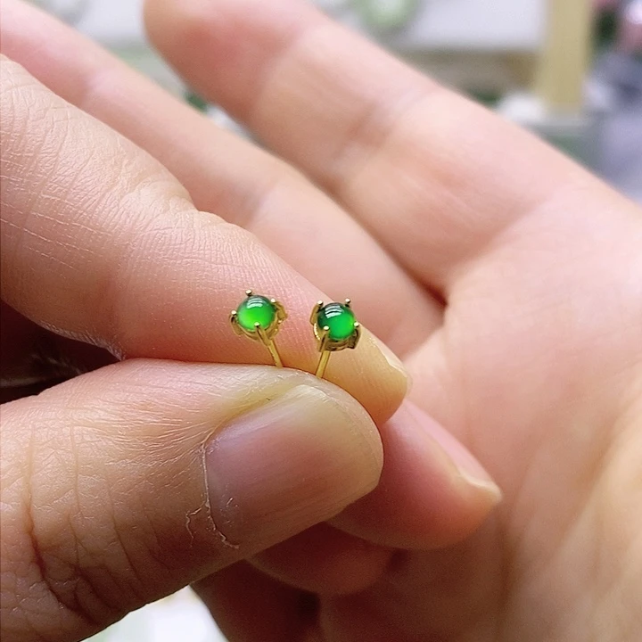 翡翠耳饰银S925镶嵌翡翠耳饰